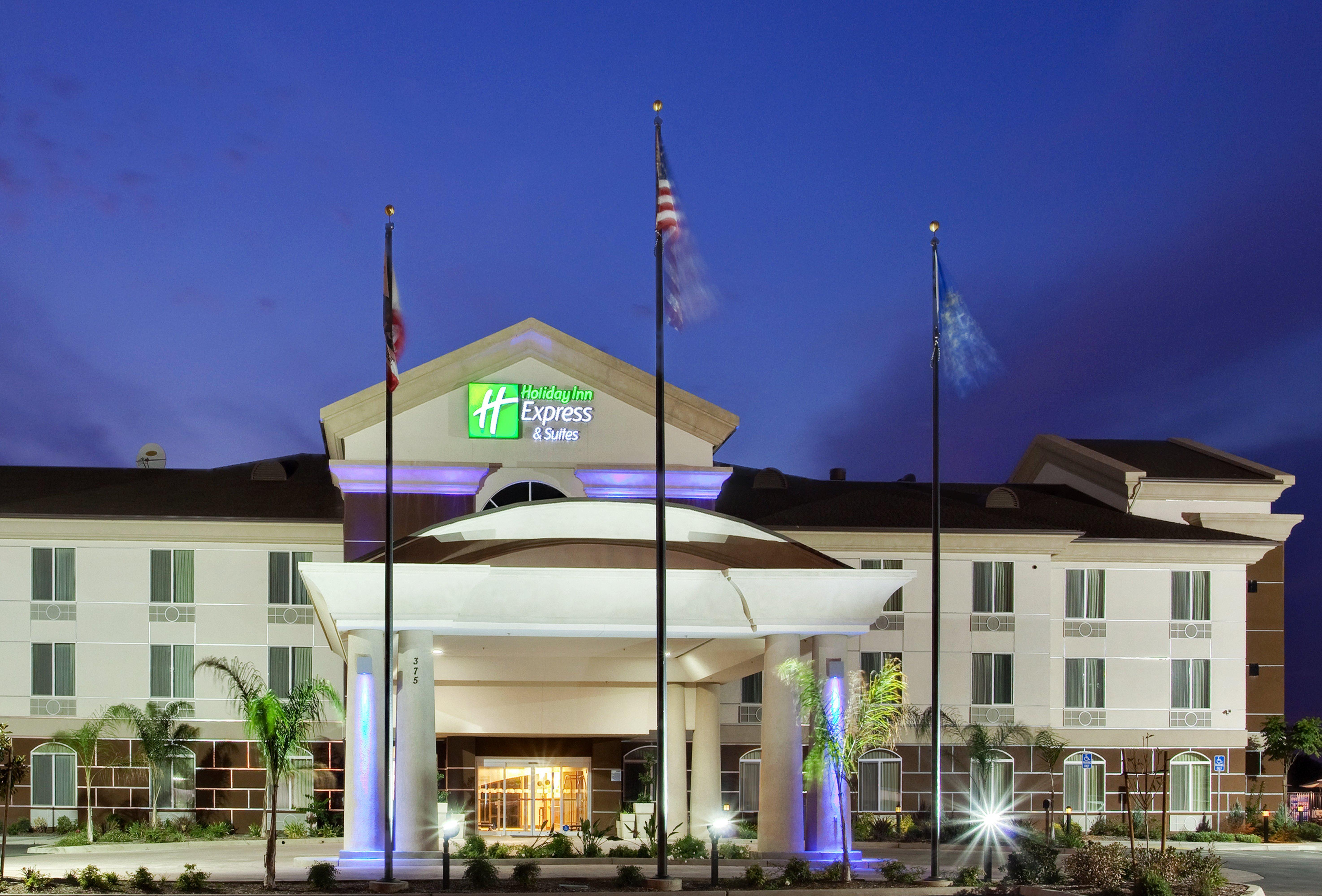 Holiday Inn Express & Suites Dinuba West, An Ihg Hotel Exterior foto